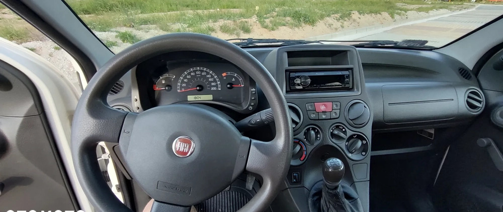 Fiat Panda cena 7000 przebieg: 205000, rok produkcji 2009 z Siechnice małe 562